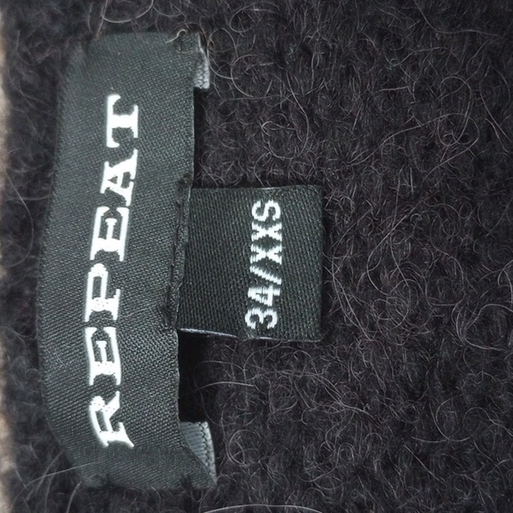 Repeat Womens Sweater Sz XXS Alpaca Wool Black Pink Oversized Warm Winter Fall - Picture 6 of 8